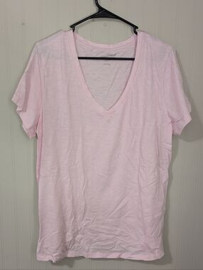 V Neck Tee